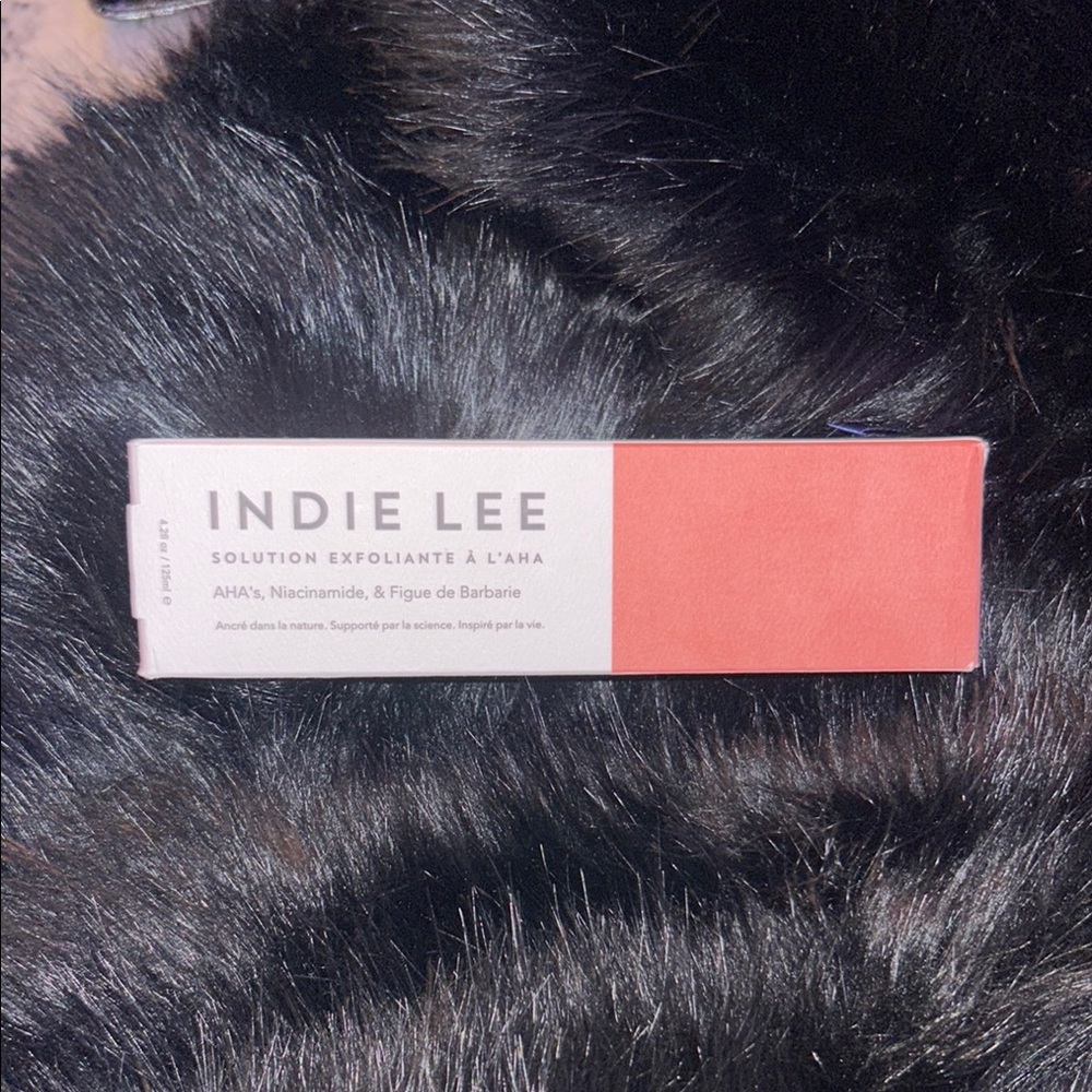 Indie Lee Exfoliating Solution